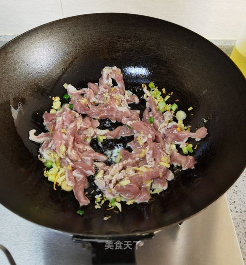 鱼香肉丝的饭店做法